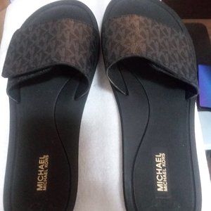Michael Kors slides